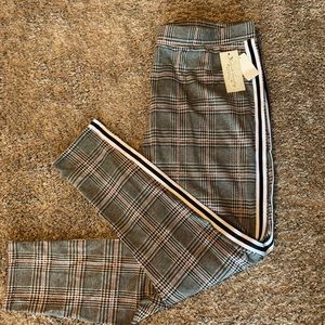 French Laundry Houndstooth Plaid Pants (plus)